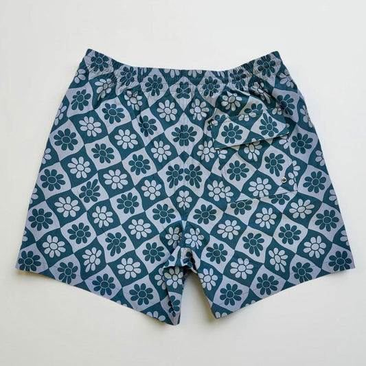 Sunny Day Volley Trunks 18"