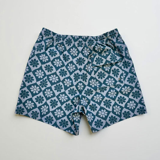 Sunny Day Volley Trunks 18"