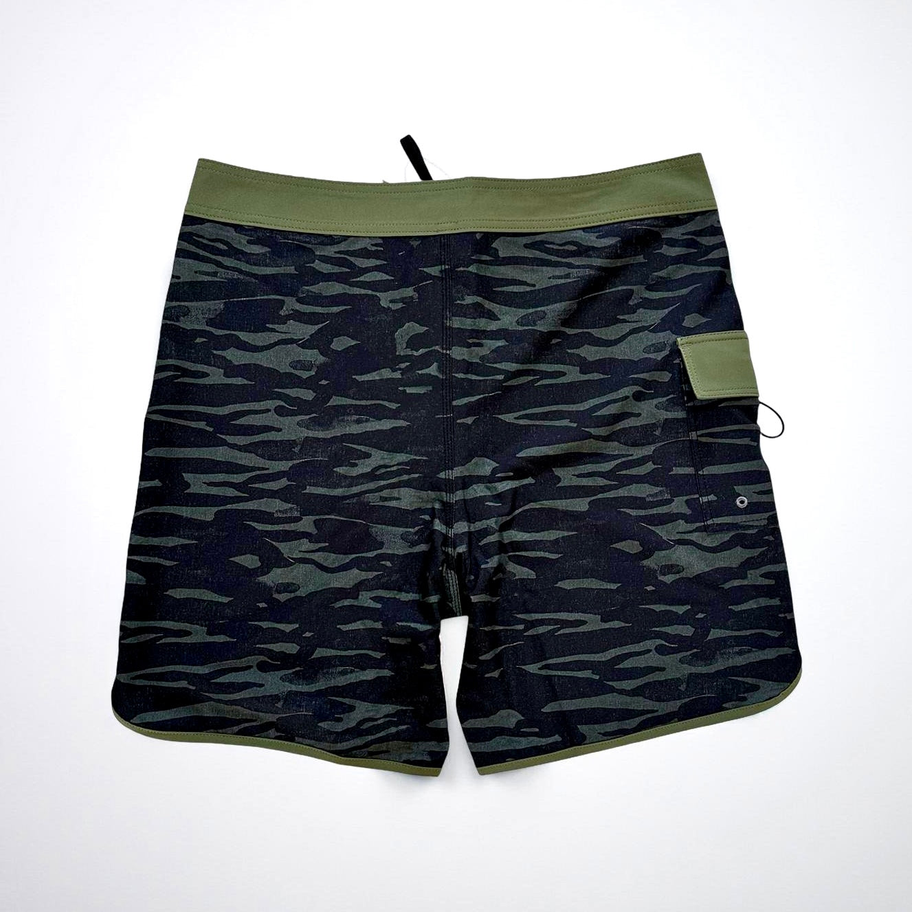 Jungle Surf Trunks 19"